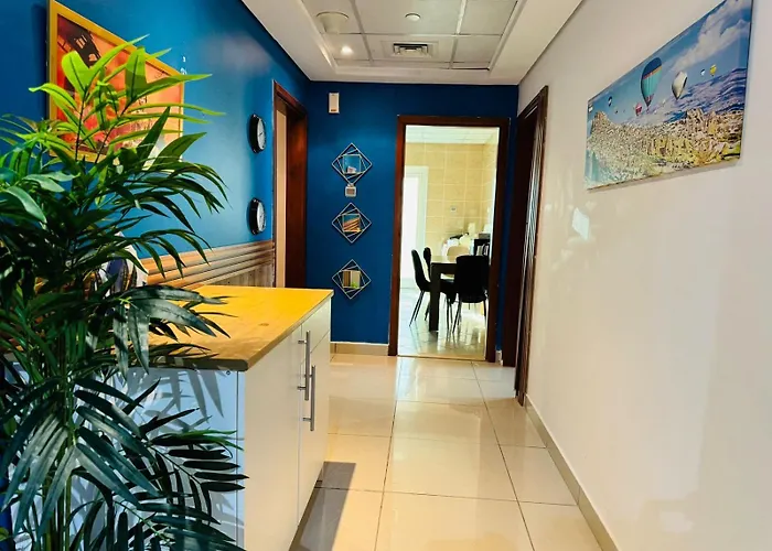 Private Rooms In 3 Bedroom Apartment Skynest Homes Marina Pinnacle Dubai